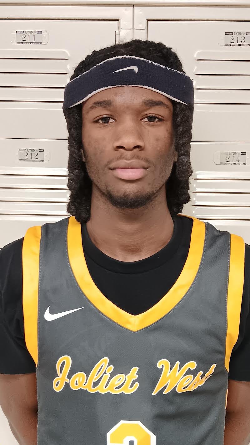 Joliet West survives early-morning clash with Oak Park-River Forest to open Pontiac Holiday Tournament