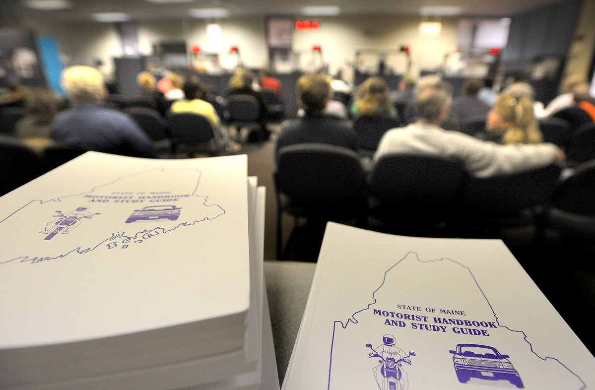 Oversight panel mulls probing interpreters helping noncitizens get Maine driving permits