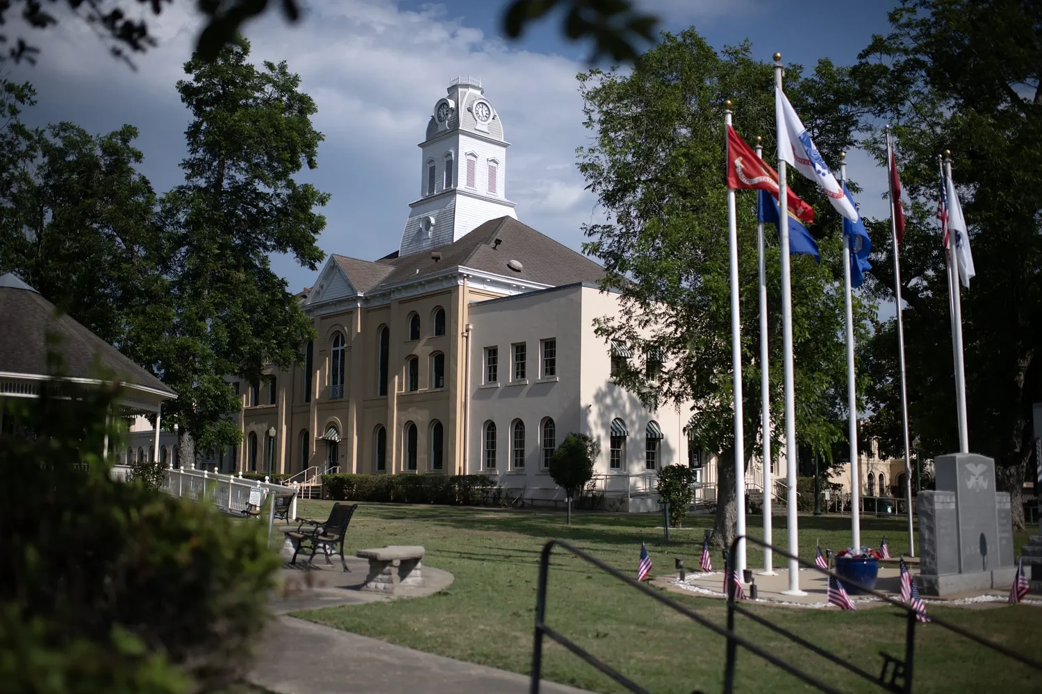 Texas judges won’t face sanctions for turning down same-sex weddings on religious grounds