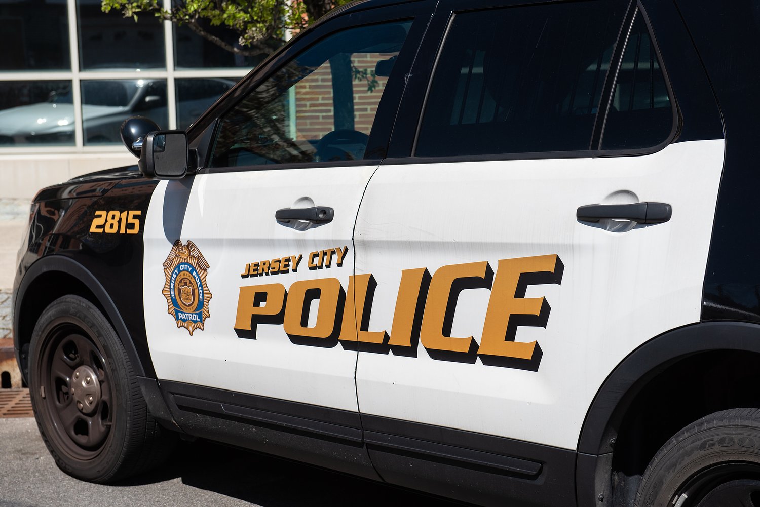 5 women burned in N.J. sulfuric acid attack, suspects sought