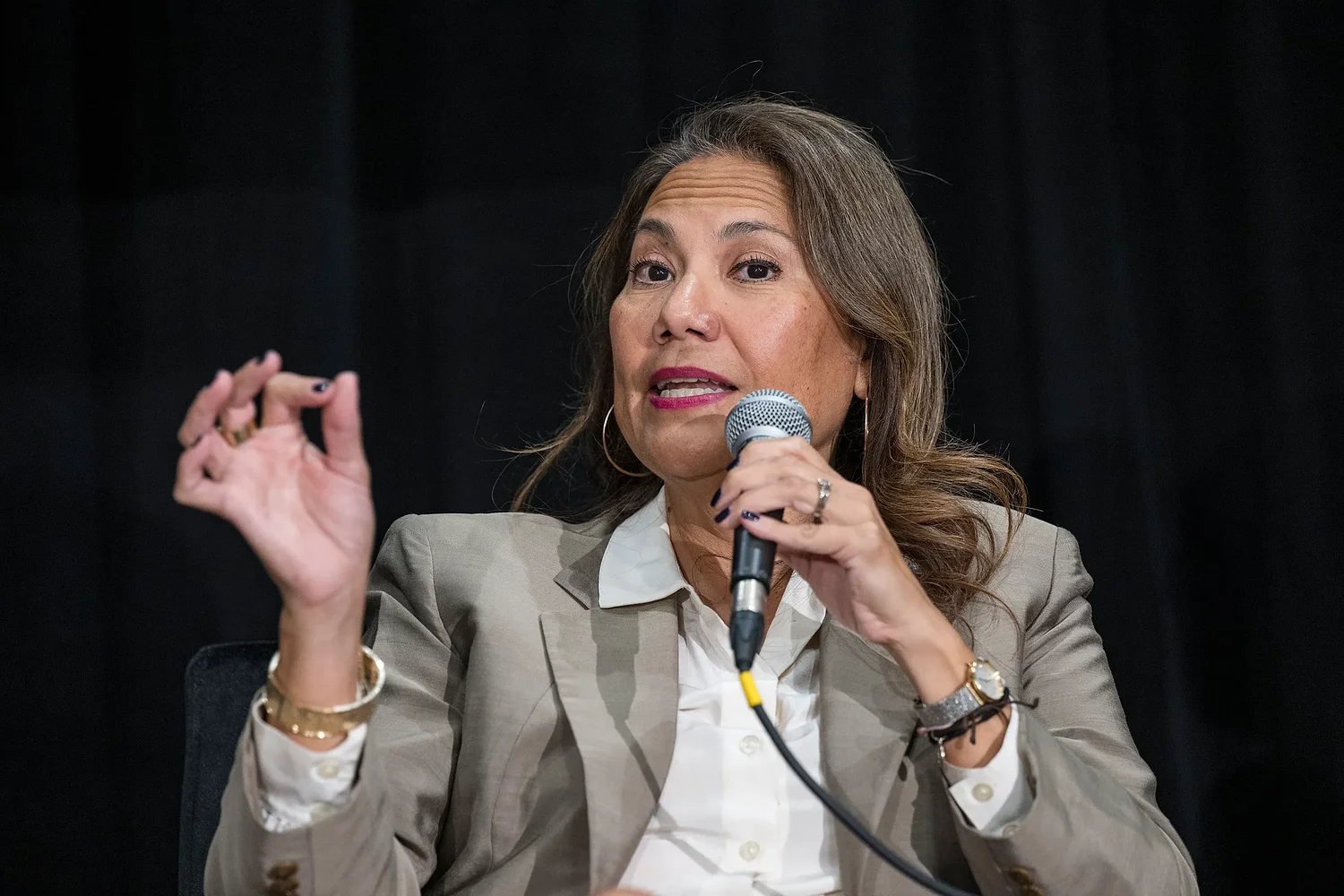 U.S. Rep. Veronica Escobar’s bipartisan immigration bill draws GOP support — and backlash