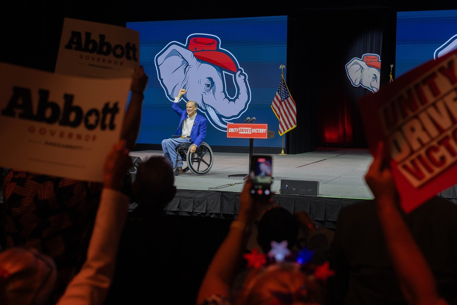 At GOP convention, Abbott vows to "demolish" Democrats, calls for crackdown on H-1B visas and Sharia law