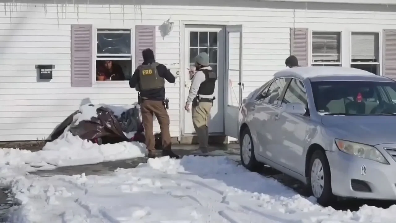 ICE agents visit immigrant's home in Biddeford, say they'll return for family